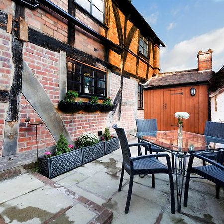 "Wesley House" Historic Home In Town Centre With Parking シュルーズベリー エクステリア 写真