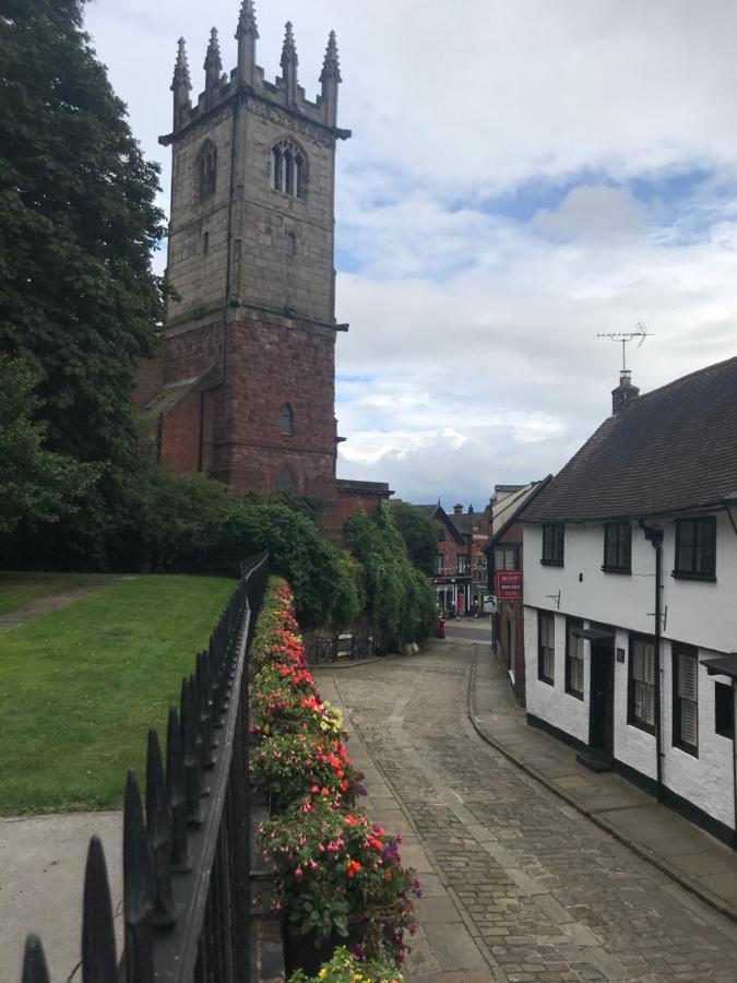 "Wesley House" Historic Home In Town Centre With Parking シュルーズベリー エクステリア 写真